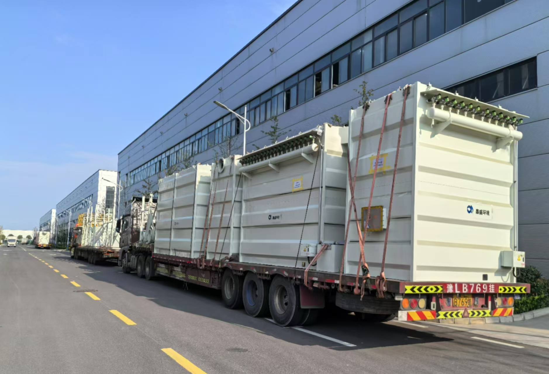 脈噴單機袋式除塵器