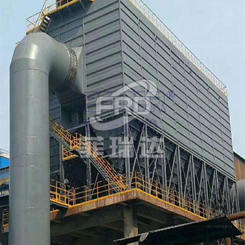 陶瓷廠18萬風(fēng)量布袋除塵器